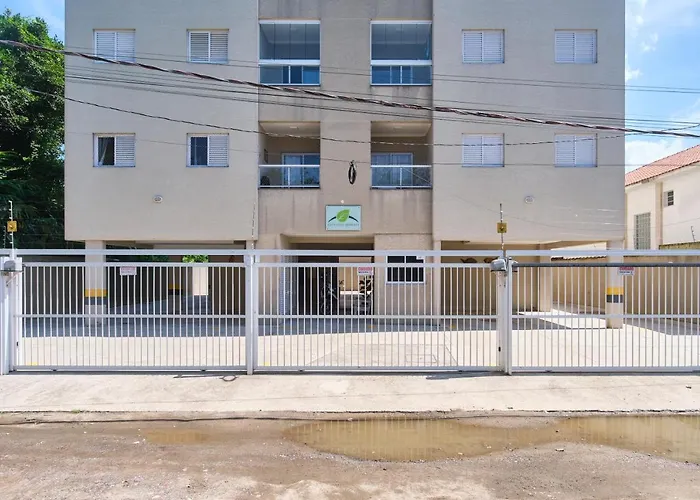 2 Quartos Com Ar, Piscina, Sacada Gourmet A 1 Km Da Praia Grande Ubatuba